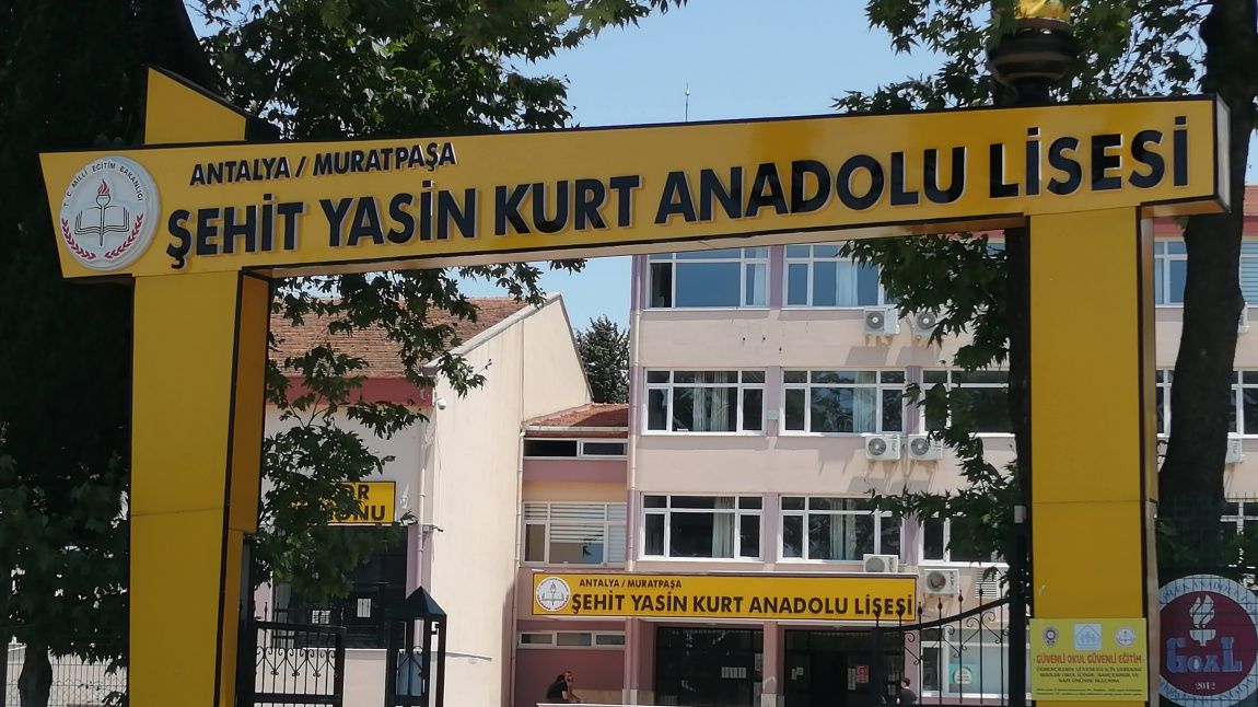 Şehit Yasin Kurt Anadolu Lisesi Fotoğrafı